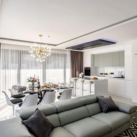 빌라 Skyline- Near And Center With Heated Pool *