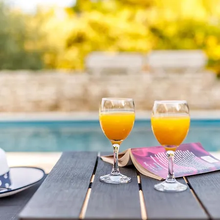 Skyline- Near And Center With Heated Pool Rogoznica (Sibenik-Knin)