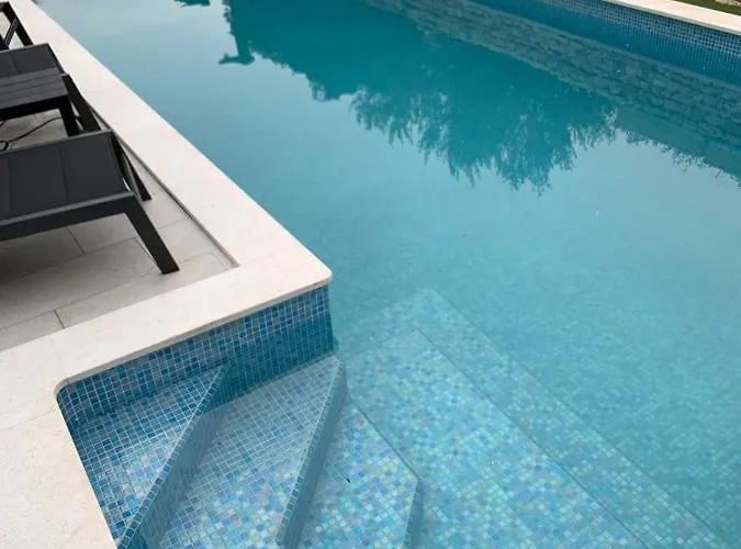 Skyline- Near And Center With Heated Pool Rogoznica (Sibenik-Knin)