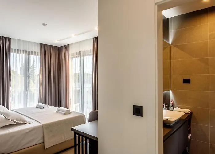 Skyline- Near And Center With Heated Pool Villa Rogoznica (Sibenik-Knin)