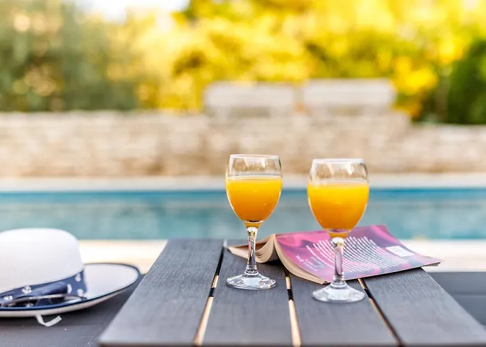 Skyline- Near And Center With Heated Pool Rogoznica (Sibenik-Knin)